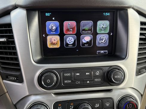Used 2018 GMC Yukon SLT AWD/4WD image 19