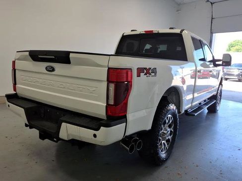 Certified 2022 Ford F250 Lariat w/ Lariat Ultimate Package AWD/4WD image 3