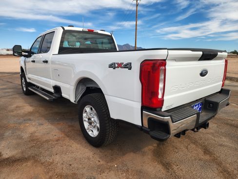 Used 2025 Ford F250 XLT AWD/4WD image 7