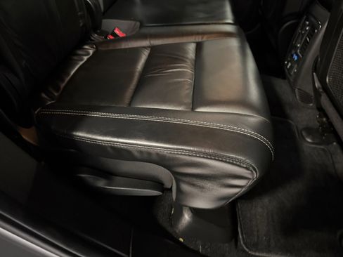 Used 2014 Jeep Grand Cherokee Limited AWD/4WD image 18