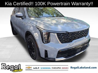 Certified 2025 Kia Sorento S w/ Panoramic Sunroof Package