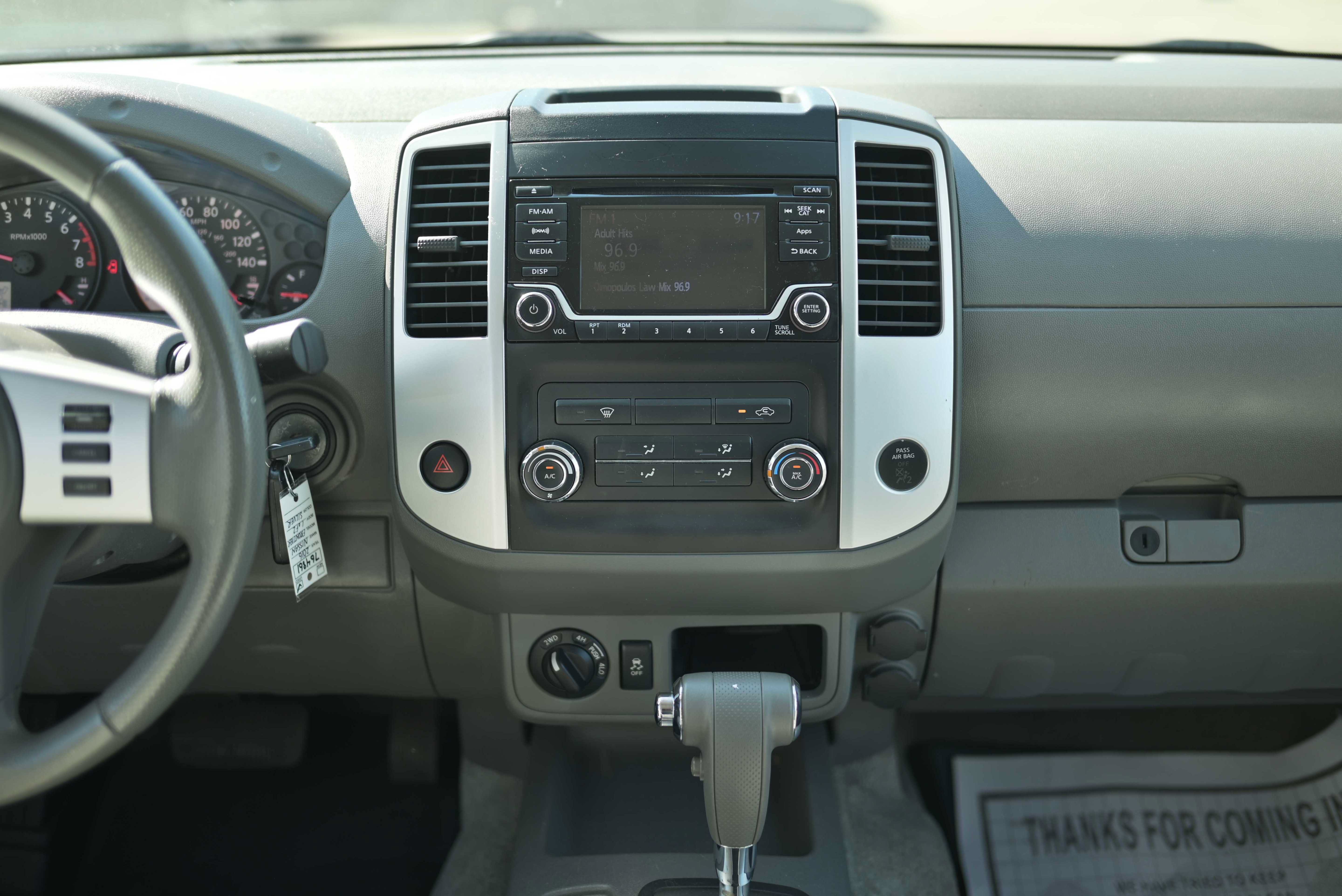 Used 2016 Nissan Frontier SV AWD/4WD image 8