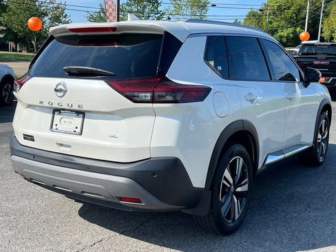 Used 2021 Nissan Rogue SL FWD image 11