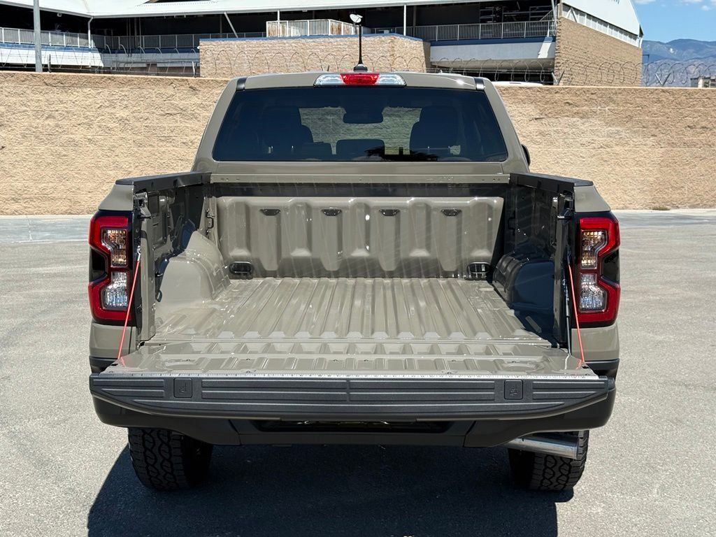 New 2026 Ford Ranger XLT w/ Black Appearance Package RWD image 15