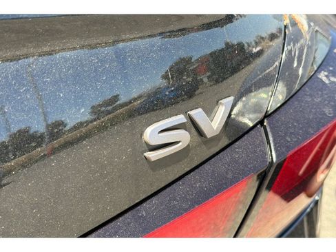 Used 2024 Nissan Altima 2.5 SV FWD image 7