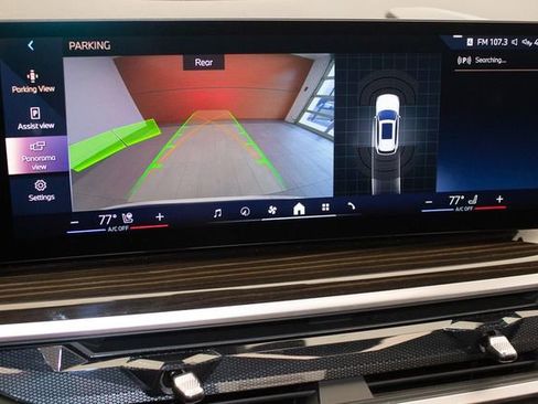 Used 2025 BMW X5 xDrive50e image 31