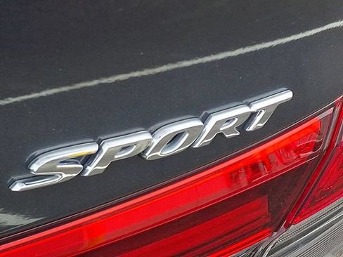 Used 2024 Honda Civic Sport image 30