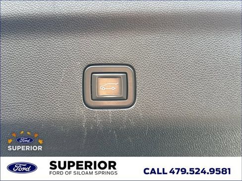 Used 2023 GMC Yukon AT4 w/ AT4 Premium Plus Package image 16