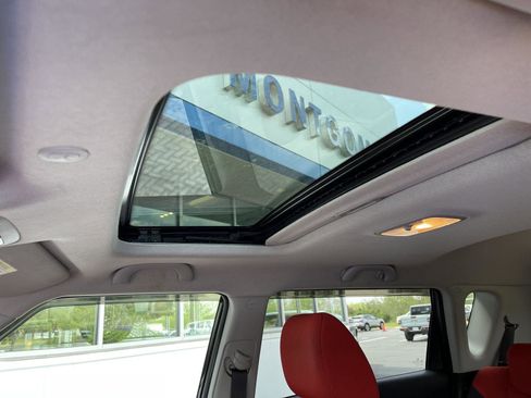 Used 2010 Kia Soul Sport FWD image 21