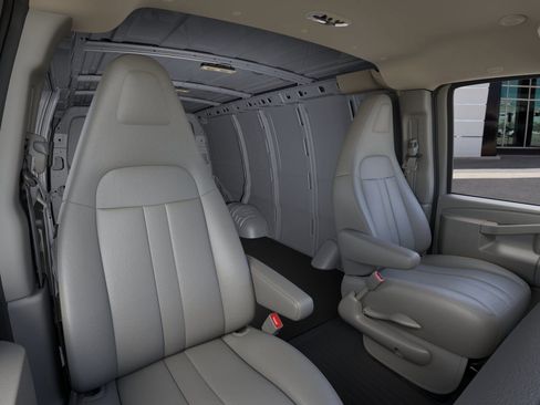 New 2026 GMC Savana 2500 w/ Driver Convenience Package RWD image 16