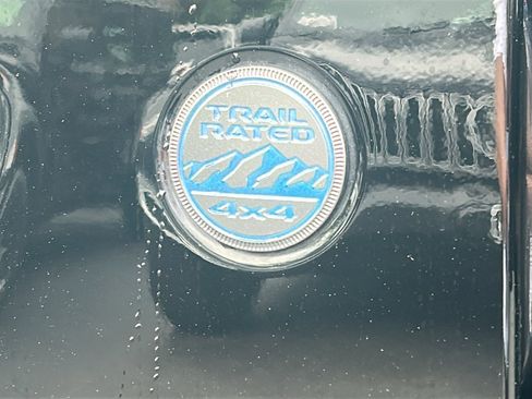 Certified 2023 Jeep Wrangler Unlimited Sahara AWD/4WD image 10