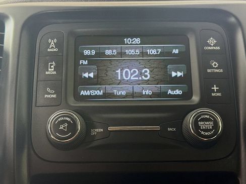 Used 2016 Jeep Cherokee Sport FWD image 18
