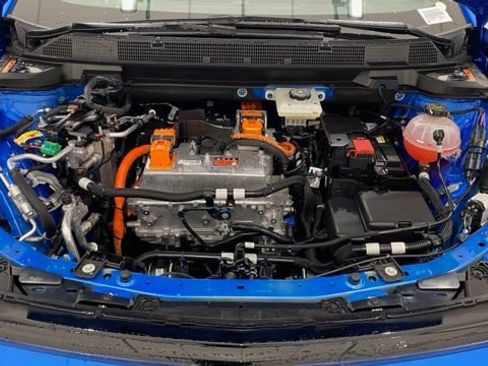 New 2026 Chevrolet Equinox EV LT image 8