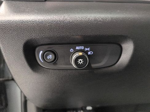 Used 2023 Chevrolet Traverse LT w/ LPO, Floor Liner Package AWD/4WD image 11