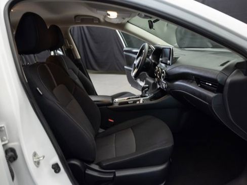 Used 2024 Nissan Sentra SV FWD image 22