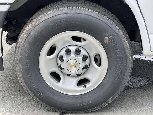 New 2025 Chevrolet Express 3500 w/ Power Convenience Package image 6