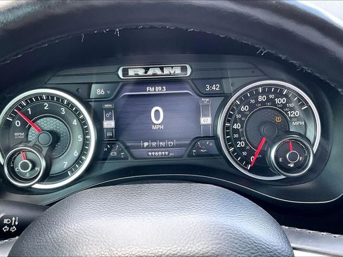 Used 2019 RAM 1500 Big Horn RWD image 16