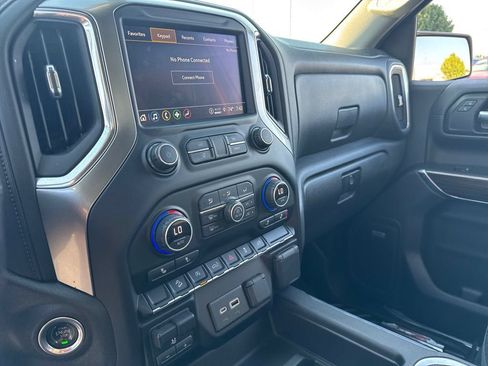 Used 2021 Chevrolet Silverado 1500 RST AWD/4WD image 17