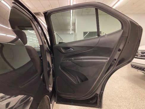 Used 2020 Chevrolet Equinox LT AWD/4WD image 31