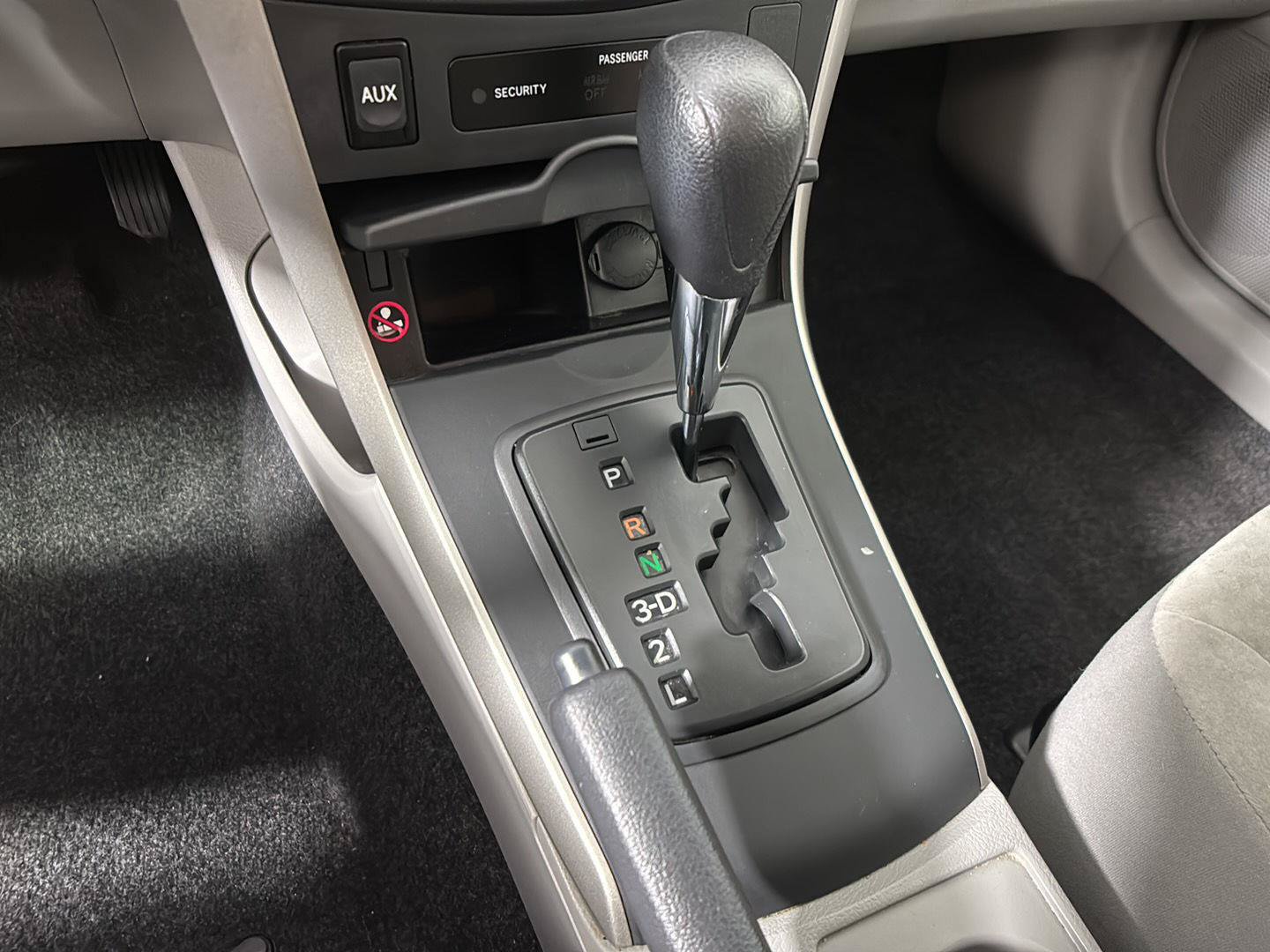 Used 2009 Toyota Corolla LE w/ All Weather Guard Pkg FWD image 34