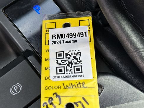 Used 2024 Toyota Tacoma SR5 image 36