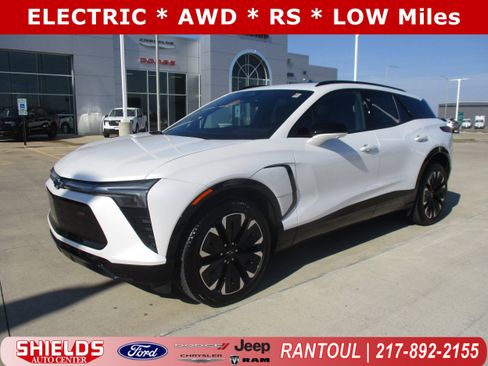 Used 2024 Chevrolet Blazer EV RS image 1