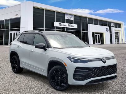 New 2026 Volkswagen Tiguan SE R-Line