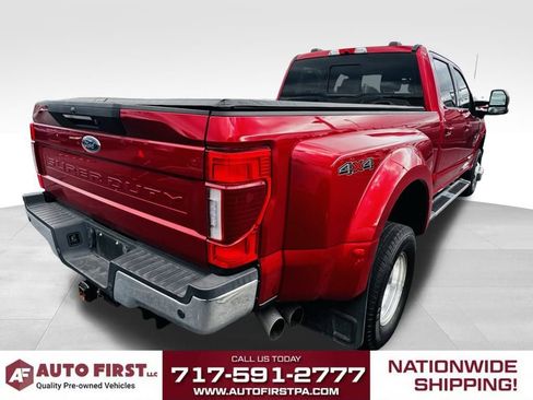 Used 2022 Ford F350 Lariat w/ Lariat Ultimate Package image 3