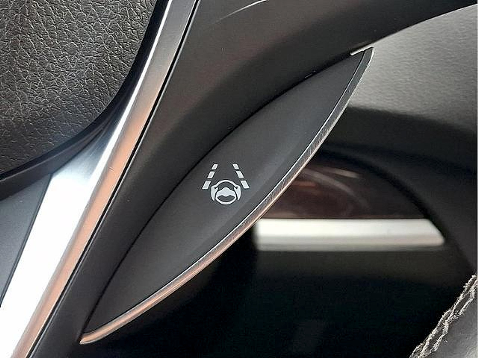 Used 2017 Acura TLX w/ Technology Package FWD image 23