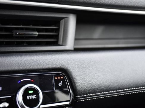 Used 2024 Honda Pilot EX-L image 16