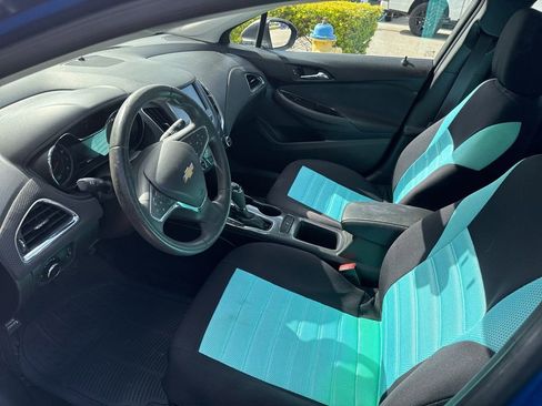 Used 2016 Chevrolet Cruze LT w/ Convenience Package image 15