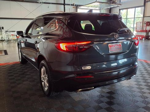 Used 2019 Buick Enclave Essence AWD/4WD image 5