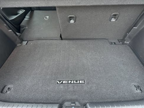 Certified 2024 Hyundai Venue SEL image 15