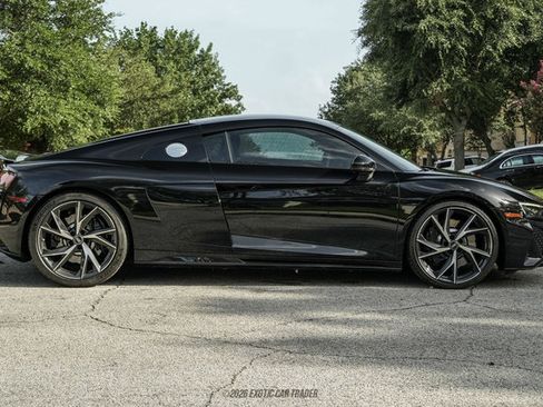 Used 2023 Audi R8 V10 performance RWD image 9