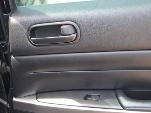 Used 2010 MAZDA CX-7 s Touring w/ Technology Pkg image 21