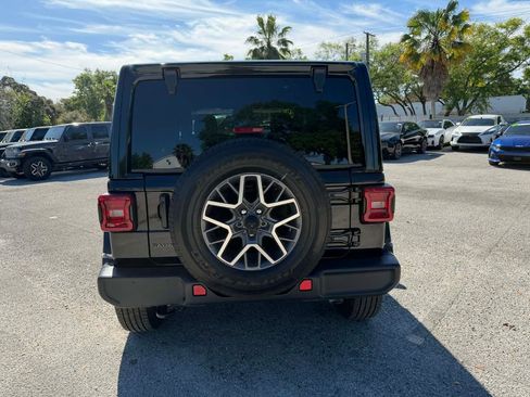 Certified 2026 Jeep Wrangler Sahara image 5