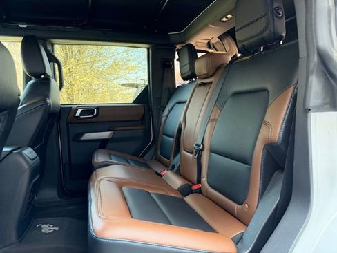 Used 2023 Ford Bronco Outer Banks image 52