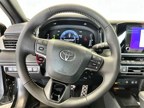 New 2026 Toyota Camry SE image 23