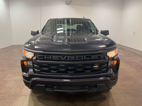 Used 2023 Chevrolet Silverado 1500 Custom image 42