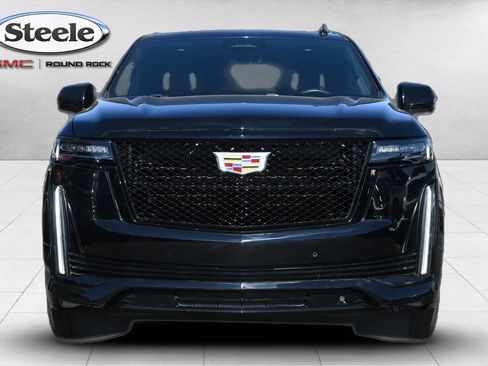 Used 2023 Cadillac Escalade ESV Sport Platinum AWD/4WD image 2