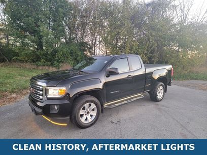 Used 2018 GMC Canyon SLE w/ SLE Convenience Package