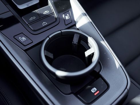 Used 2024 Porsche 911 Carrera 4S image 55