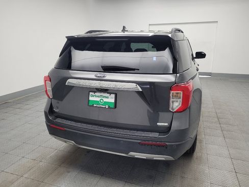 Used 2020 Ford Explorer XLT w/ Equipment Group 202A RWD image 7
