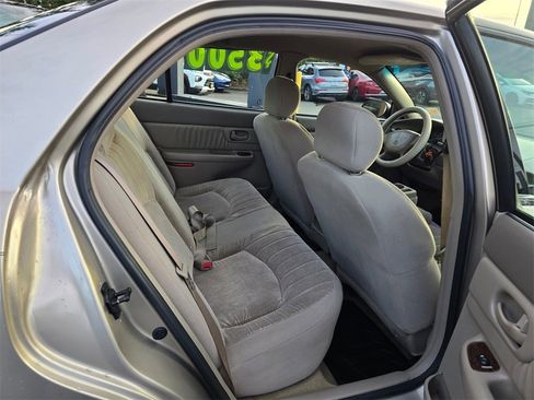 Used 2003 Buick Century Custom image 15