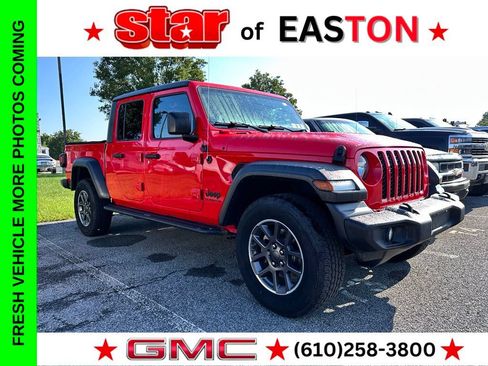 Used 2020 Jeep Gladiator Sport w/ Quick Order Package 24S AWD/4WD image 1