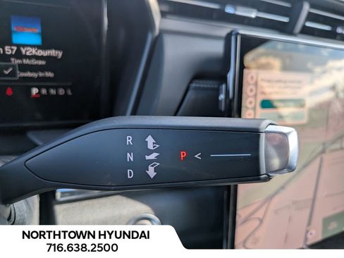 Used 2025 GMC Terrain Elevation w/ Elevation Premium Package image 16