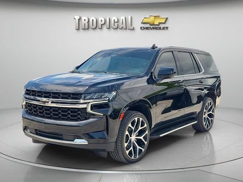 Used 2021 Chevrolet Tahoe LS RWD image 1