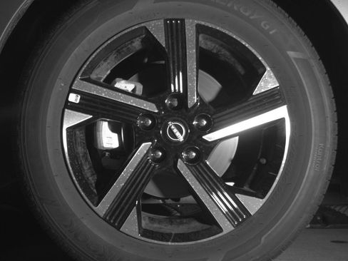 Used 2025 Nissan Sentra SV FWD image 12