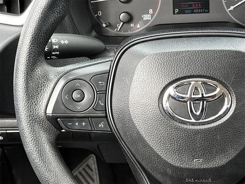 Used 2024 Toyota Corolla LE image 12