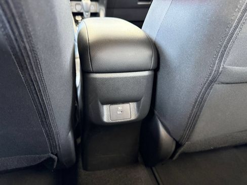 Used 2025 Nissan Versa SV FWD image 22
